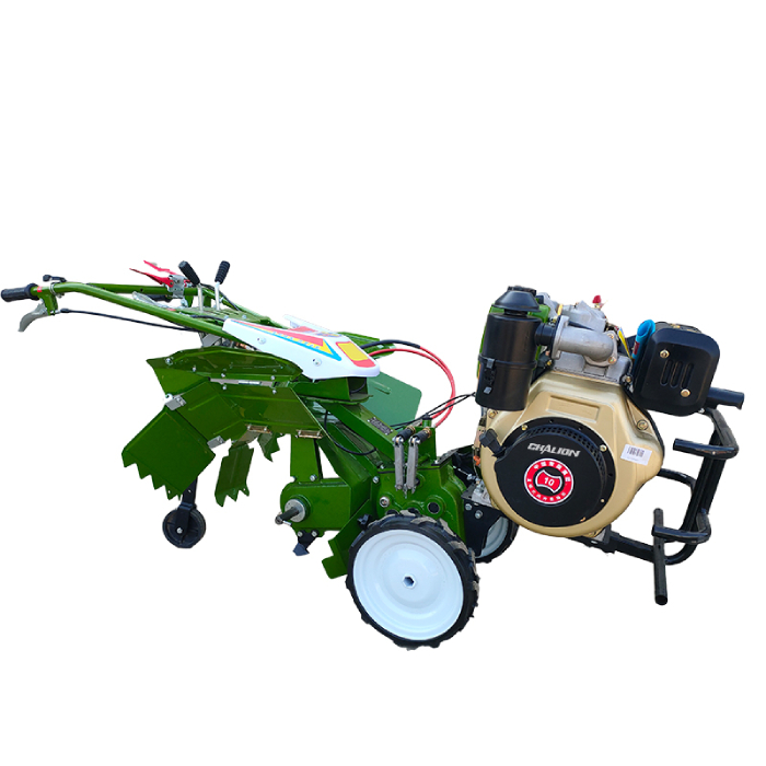 Low price 4.05KW Diesel Engine Power Tiller With Reaper